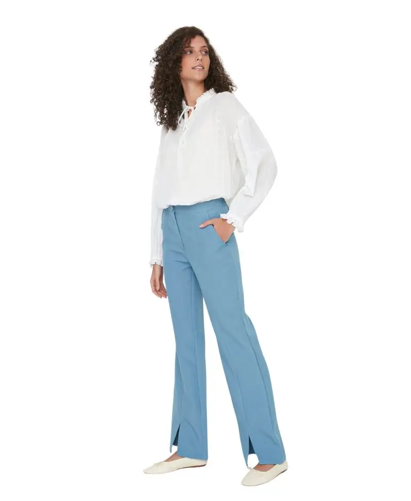 Mavi Yüksek Bel Yırtmaç Detaylı Cepli Dokuma Pantolon